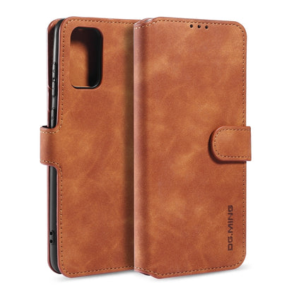 DG.MING Retro Oil Side Horizontal Flip Case with Holder & Card Slots & Wallet, Compatible with Galaxy S20